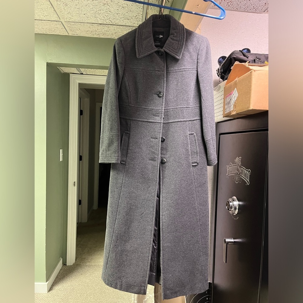 East 5th Charcoal Coat